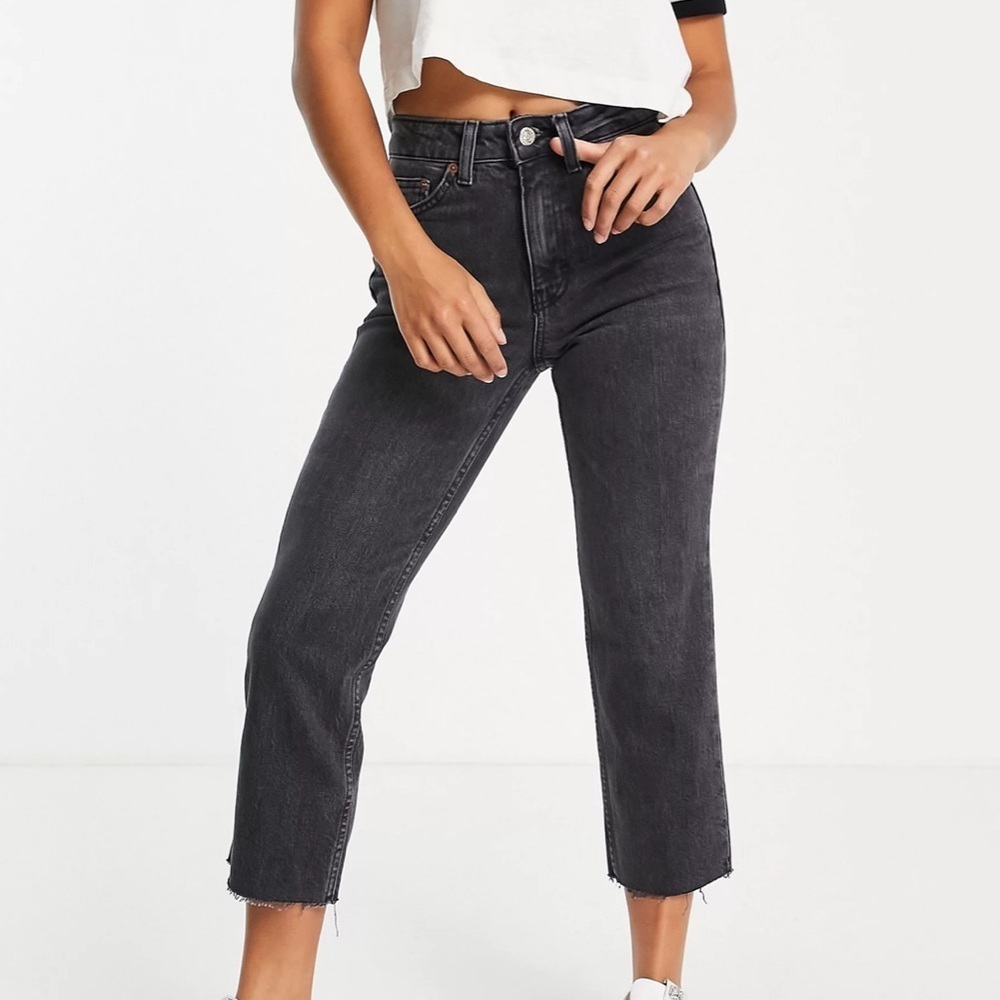 Topshop Petite cotton washed black raw hem Straight jeans | Size 6